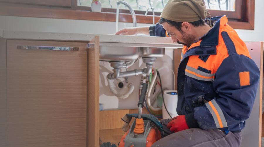 Professional septic pumping service in Covington, OK